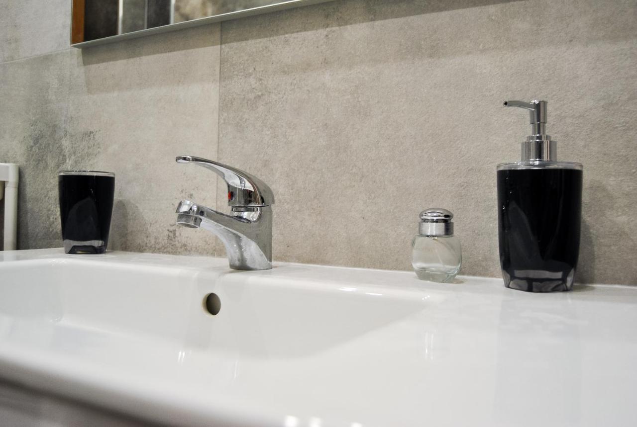 Romamourhouse Ngoại thất bức ảnh